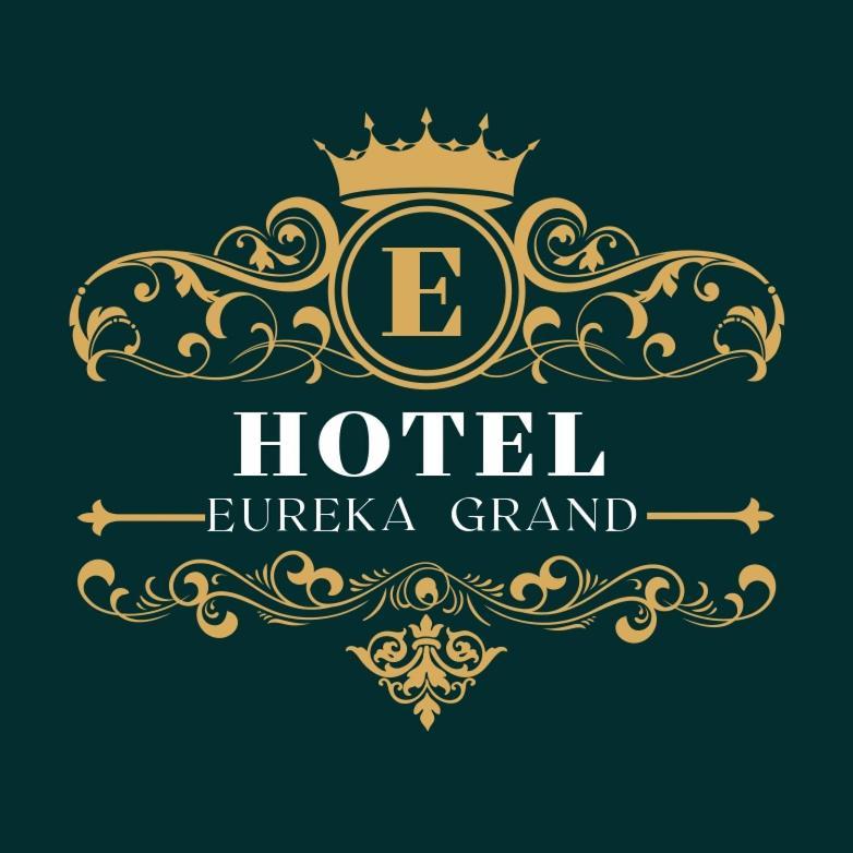 Hotel Eureka Grand 구와하티 외부 사진